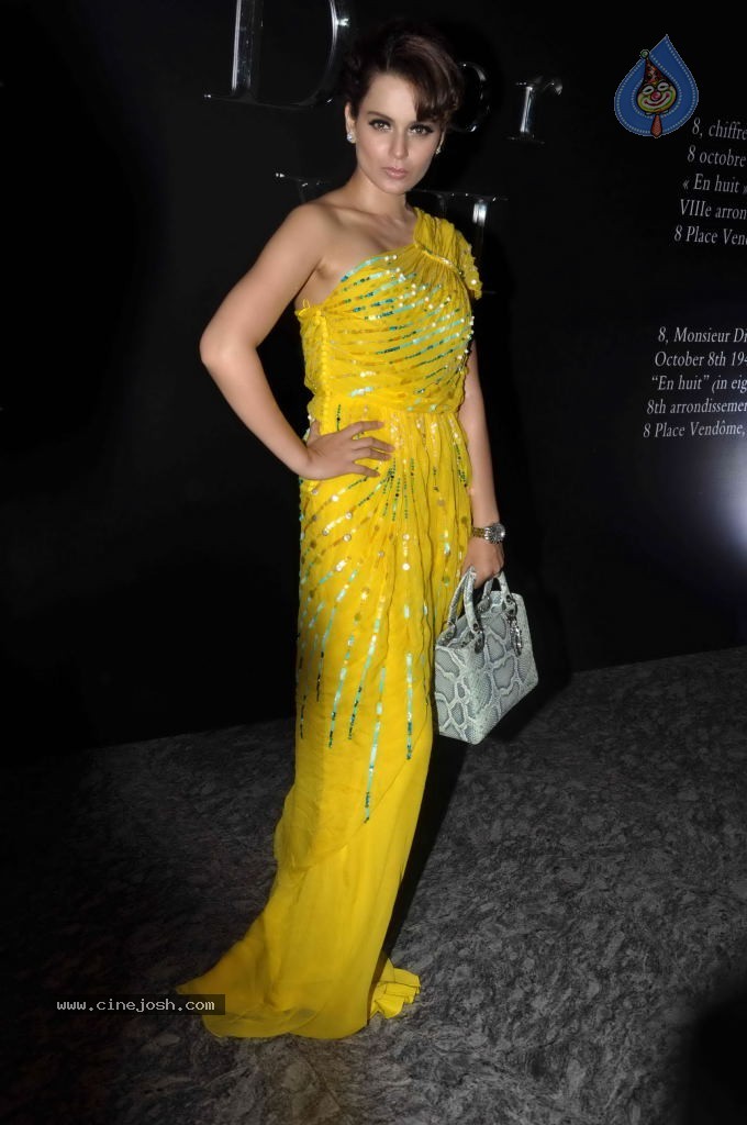 Celebs at Dior Anniversary Bash - 26 / 57 photos