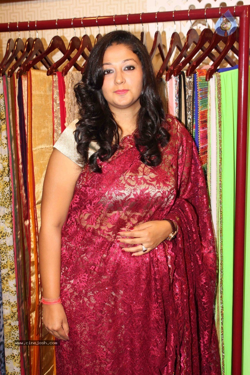 Celebs at DVAR Fashion Preview - 47 / 51 photos