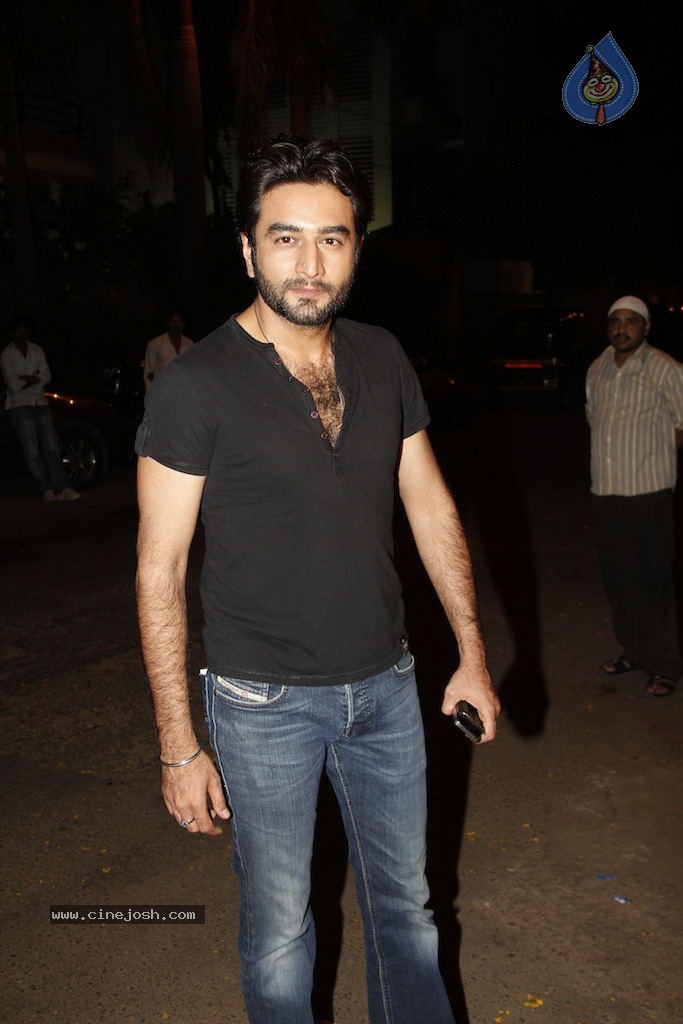 Celebs at Ekta Kapoor Hosted Bday Party - 29 / 110 photos