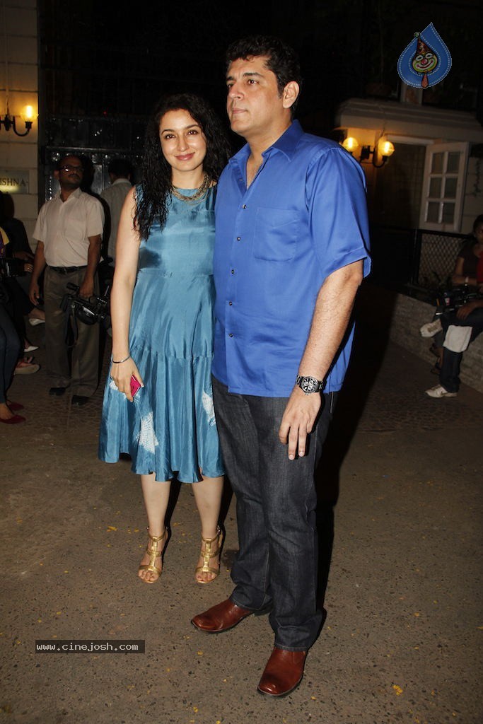 Celebs at Ekta Kapoor Hosted Bday Party - 42 / 110 photos