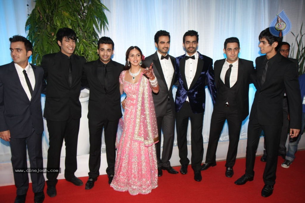 Celebs at Esha Deol Reception Photos - 79 / 89 photos