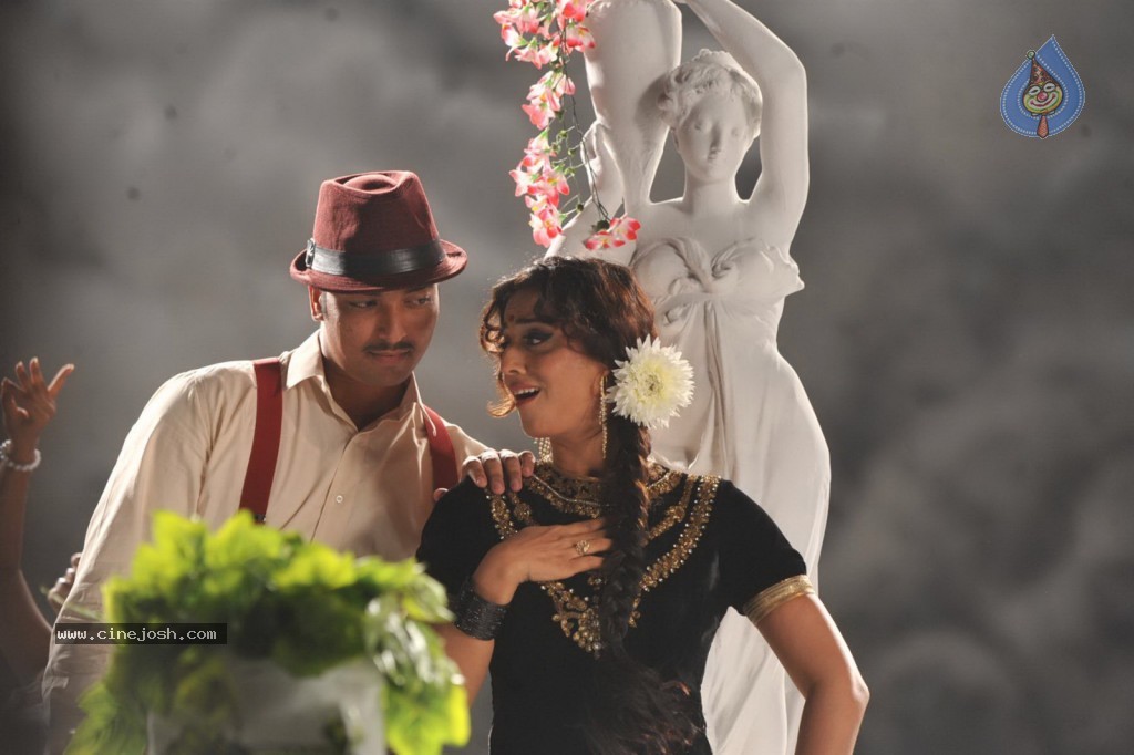 Celebs at Gang of Ghosts Film Launch - 34 / 89 photos