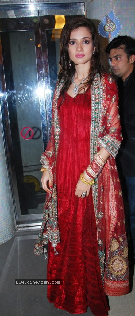 Celebs at Gaurav Sheth Party - 10 / 31 photos