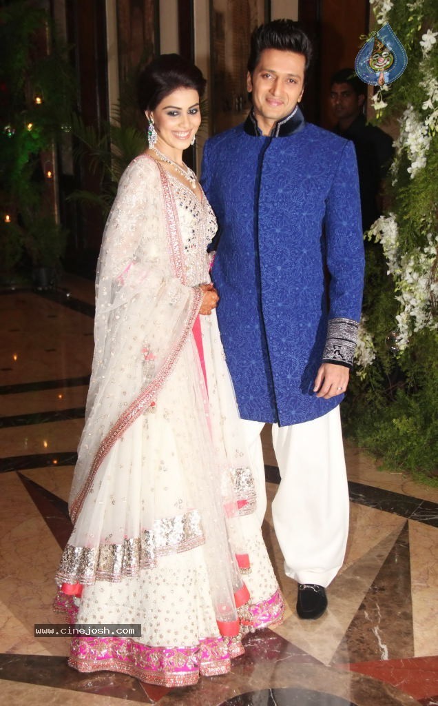 Genelia n Ritesh Sangeet Ceremony Photos - 29 / 174 photos