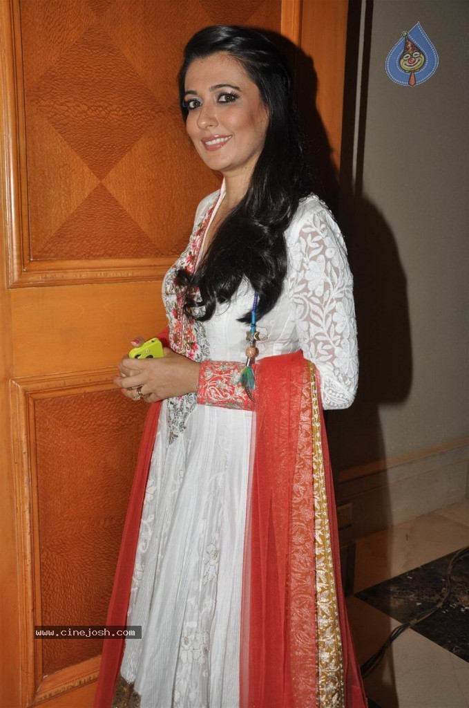 Celebs at Girl Child Campaign Fashion Show - 31 / 43 photos