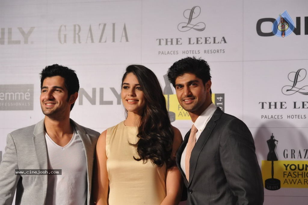 Celebs at Grazia Young Fashion Awards 2014 - 169 / 182 photos
