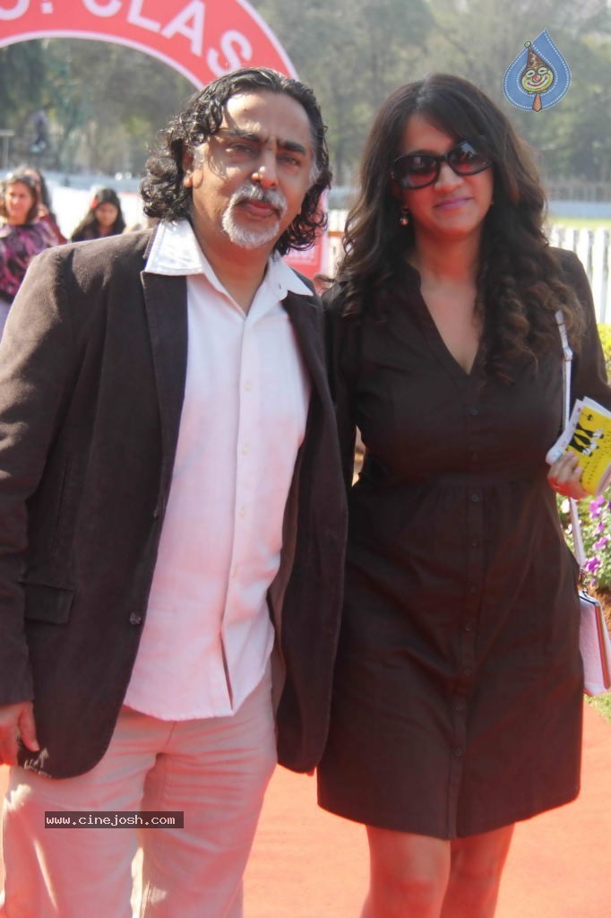 Celebs at Hello Magazine Racing Event - 5 / 122 photos