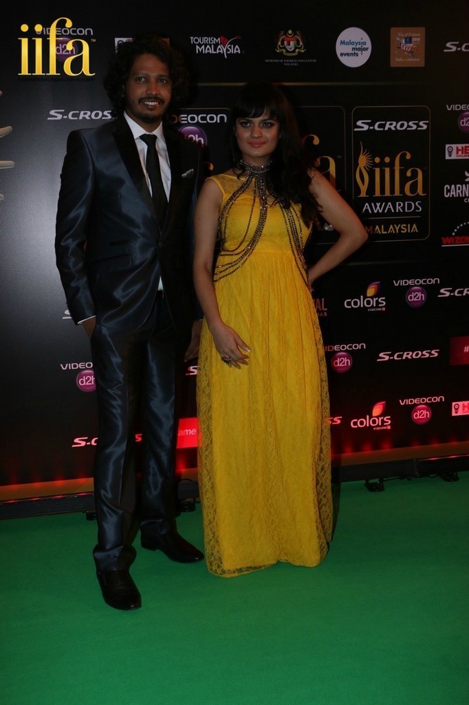 Celebs at IIFA Awards Green Carpet  - 58 / 64 photos
