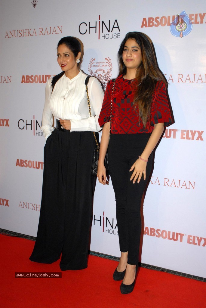 Celebs at In an Artists Mind V Fashion Show - 5 / 84 photos