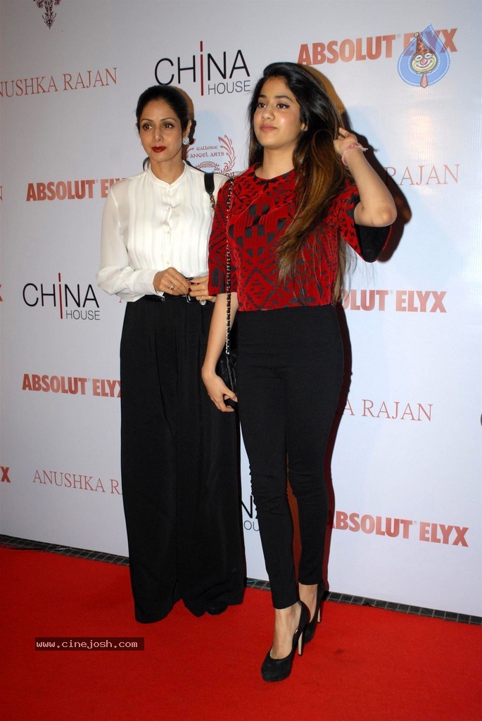 Celebs at In an Artists Mind V Fashion Show - 9 / 84 photos