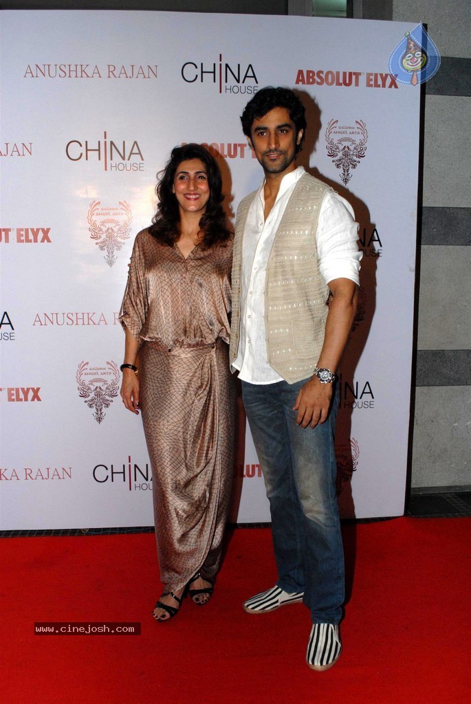 Celebs at In an Artists Mind V Fashion Show - 11 / 84 photos