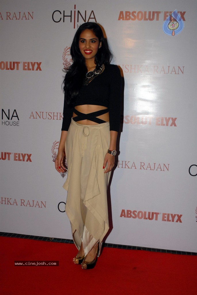 Celebs at In an Artists Mind V Fashion Show - 13 / 84 photos