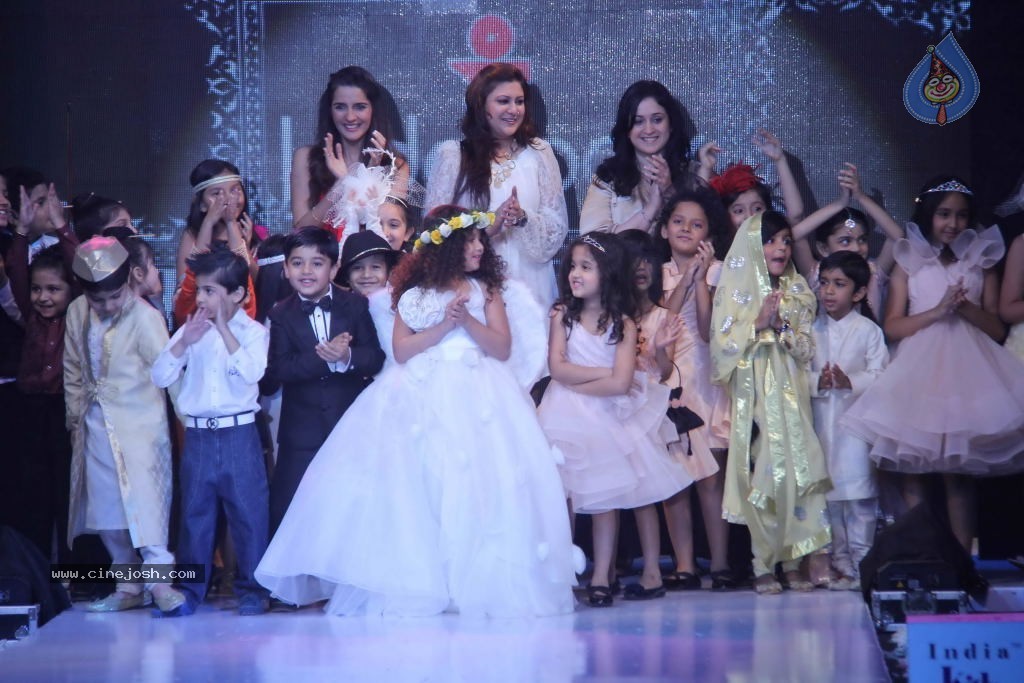 Celebs at India Kids Fashion Week - 51 / 111 photos