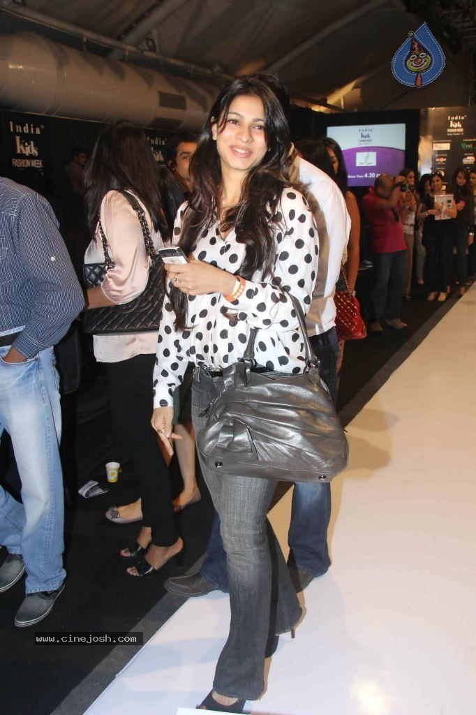 Celebs at India Kids Fashion Week - 94 / 111 photos