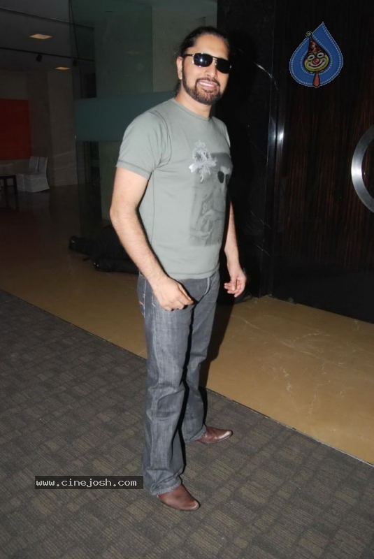 Celebs at Indian Idol Fame Rahul Vaidya Birthday Party - 21 / 40 photos