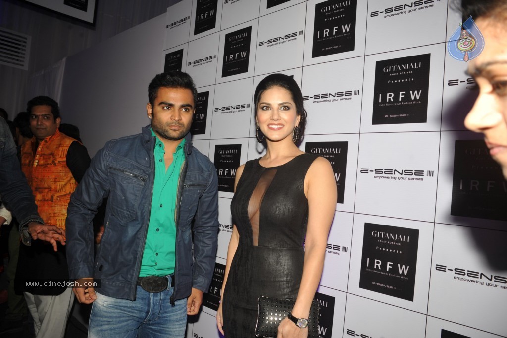 Celebs at IRFW 2013 Day 1 - 11 / 32 photos