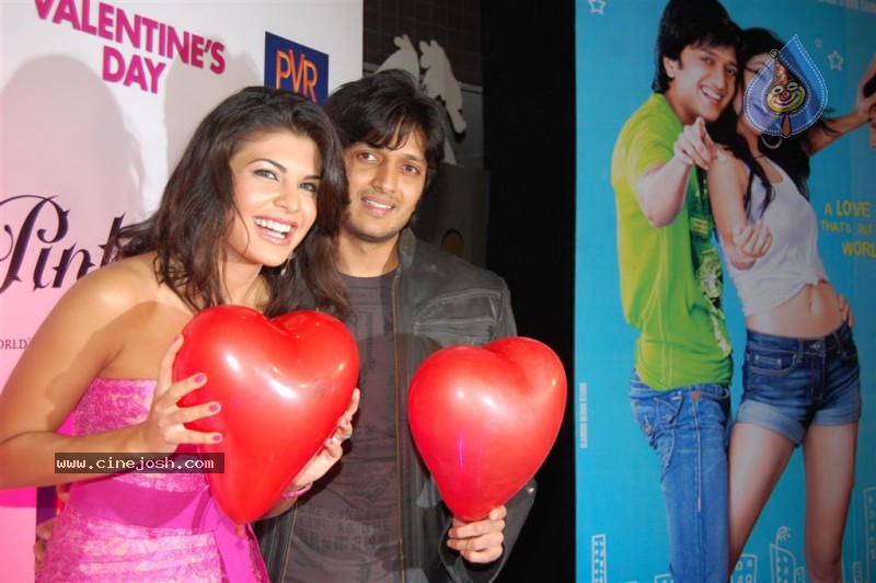 Celebs at Jaane Kahan Se Aaye Hai and Valentine's Day Premiere - 29 / 59 photos
