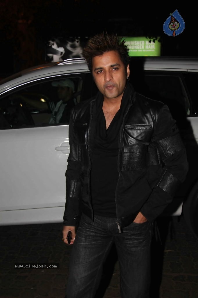 Celebs at Jackie Bhagnani Bday Party - 28 / 49 photos