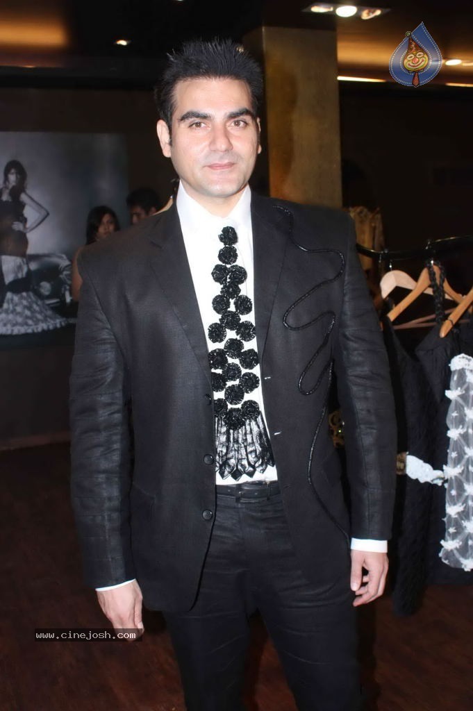 Celebs at Khushiz Store Launch - 48 / 66 photos