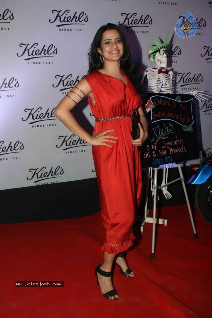 Celebs at Kiehl India Store Launch - 30 / 57 photos