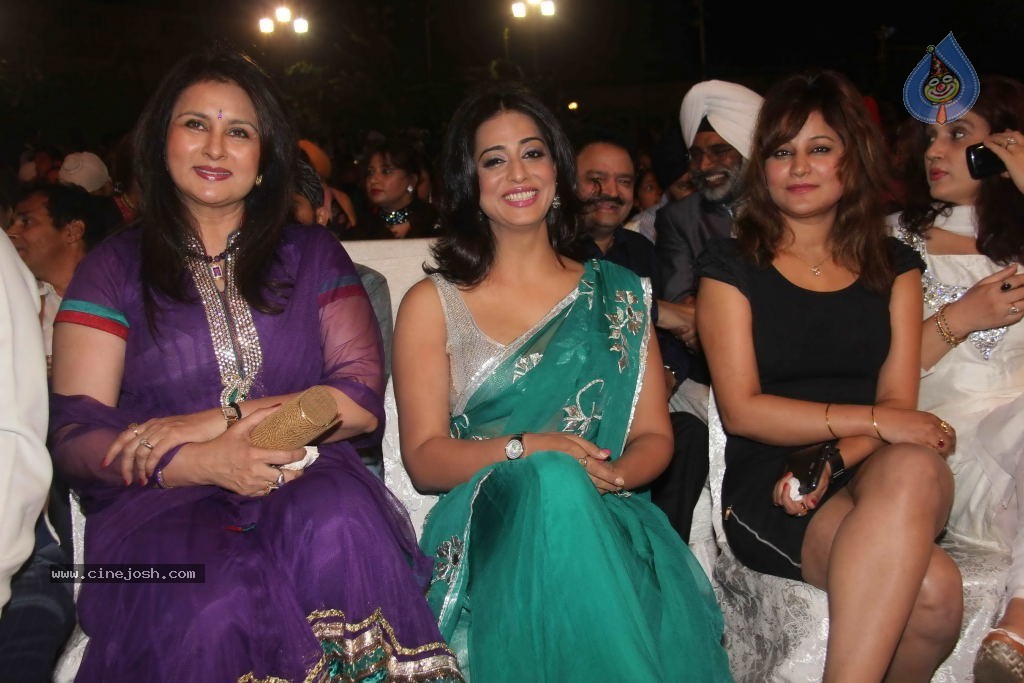 Celebs at Kiran Bawa Lohri Festival Event - 9 / 86 photos