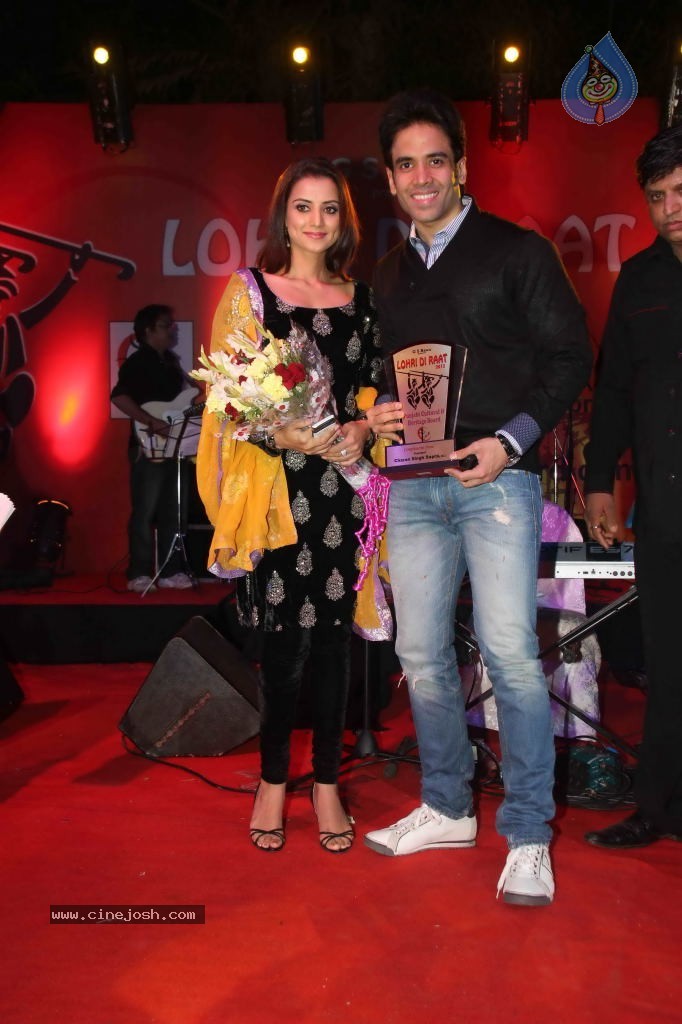 Celebs at Kiran Bawa Lohri Festival Event - 17 / 86 photos