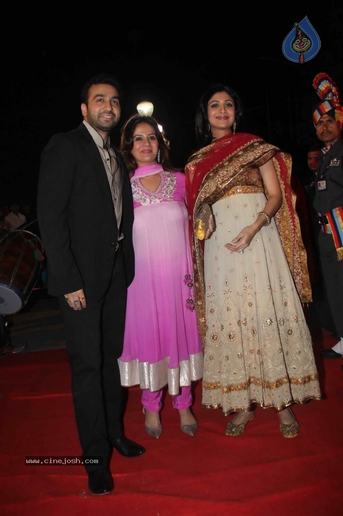 Celebs at Kiran Bawa Lohri Festival Event - 18 / 86 photos