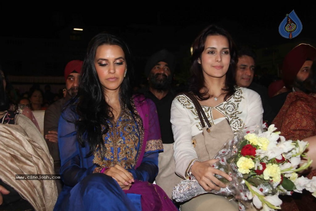 Celebs at Kiran Bawa Lohri Festival Event - 33 / 86 photos