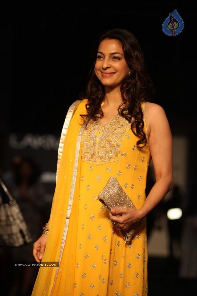 Celebs at LFW Winter Festive 2013 Day 1 - 40 / 106 photos