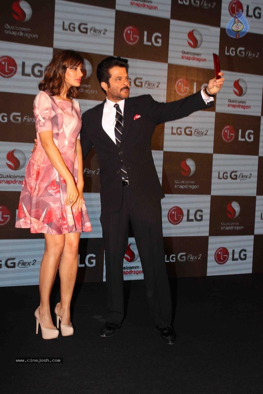 Celebs at LG G Flex 2 Phone Launch - 11 / 41 photos