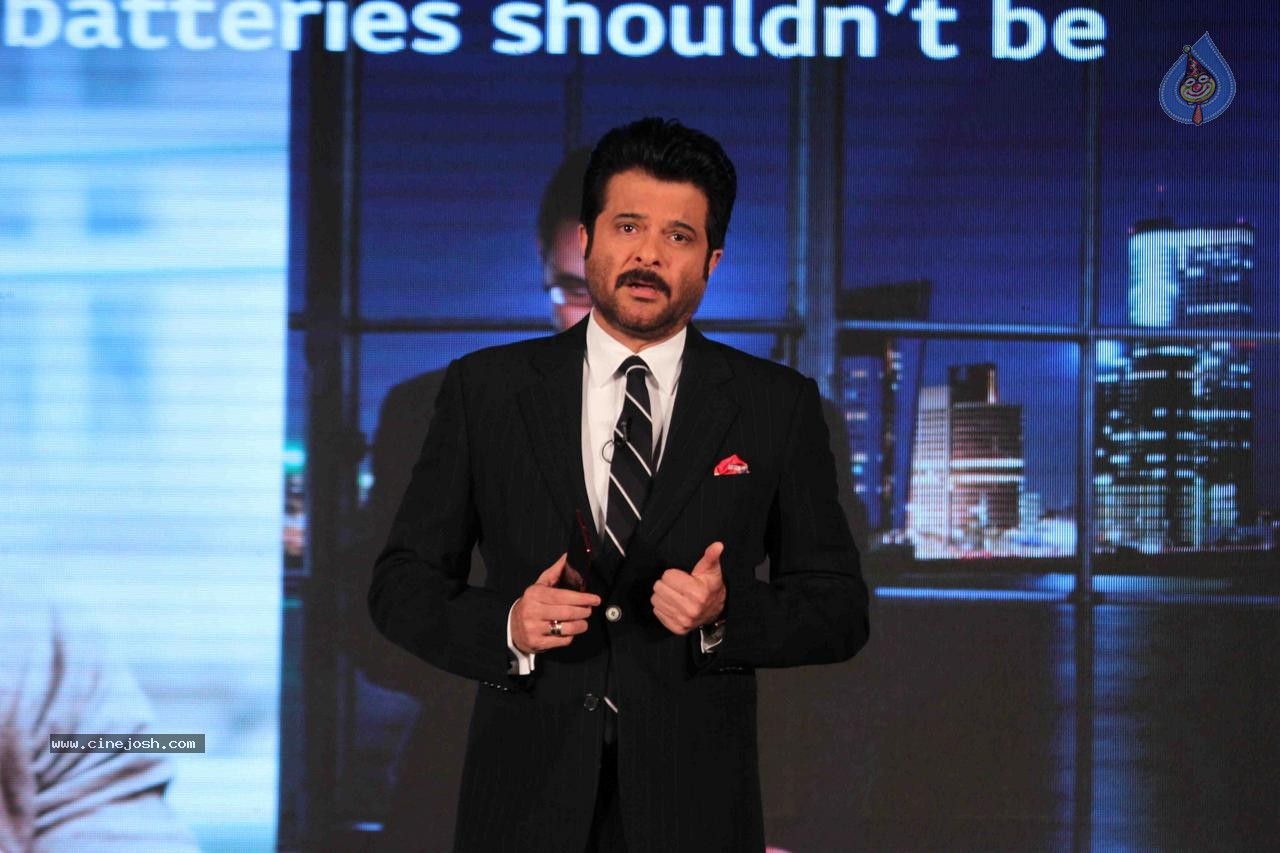 Celebs at LG G Flex 2 Phone Launch - 19 / 41 photos