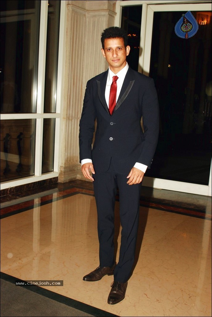 Celebs at Lonely Planet Travel Awards 2013 - 26 / 48 photos