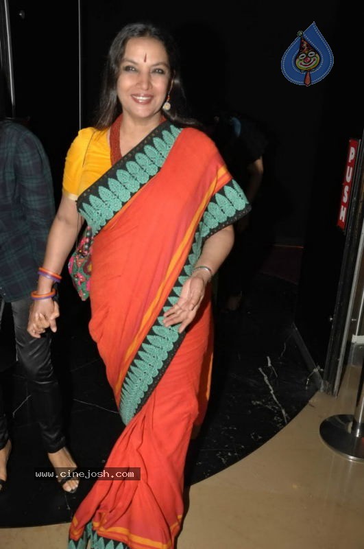 Celebs at Love BreakUps Zindagi Premiere - 50 / 115 photos