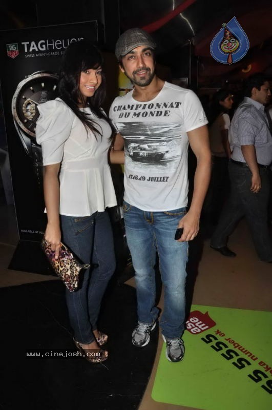 Celebs at Love BreakUps Zindagi Premiere - 68 / 115 photos