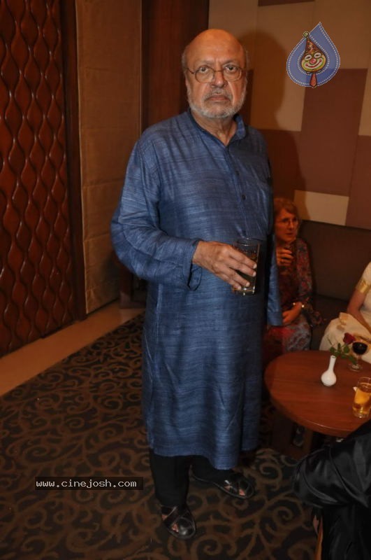 Celebs at Mami Last Day Party - 74 / 89 photos