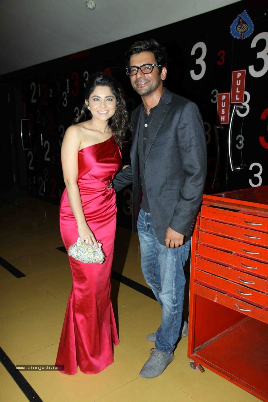 Celebs at Marathi Film Mitwaa Premiere - 38 / 77 photos