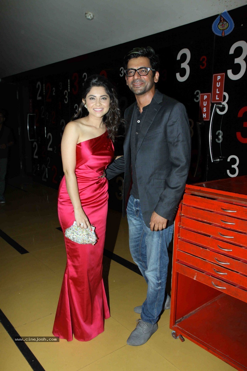 Celebs at Marathi Film Mitwaa Premiere - 65 / 77 photos