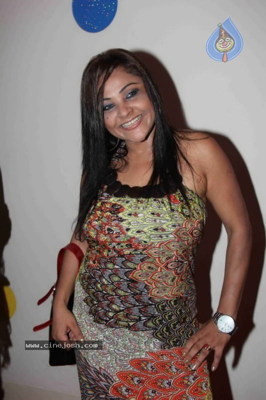 Celebs at Metro Cafe Lounge Restaurant Launch - 48 / 63 photos