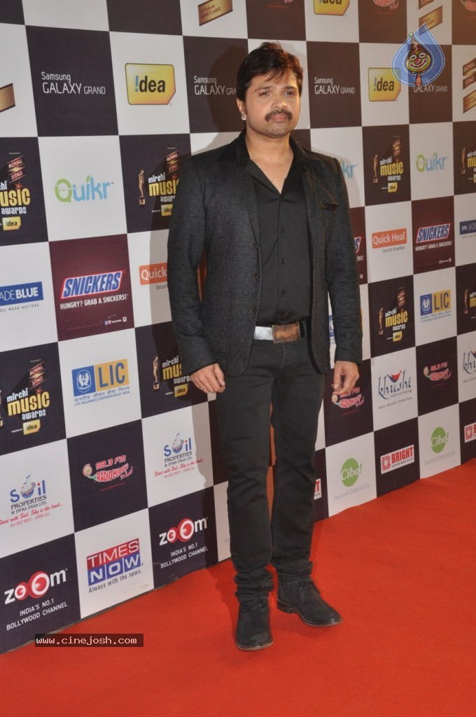 Celebs at Mirchi Music Awards 2012 - 37 / 90 photos
