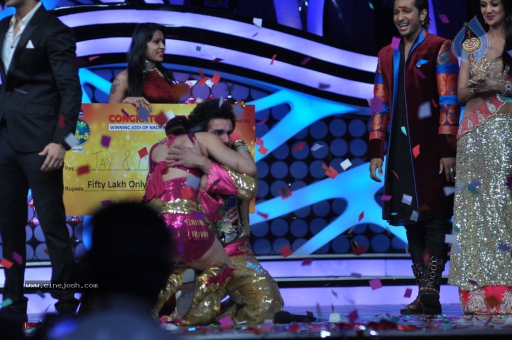 Celebs at Nach Baliye 5 Grand Finale - 15 / 47 photos