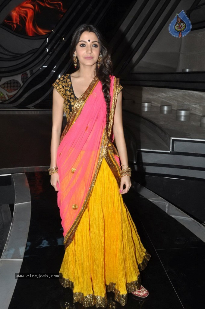 Celebs at Nach Baliye 5 Sets - 7 / 33 photos