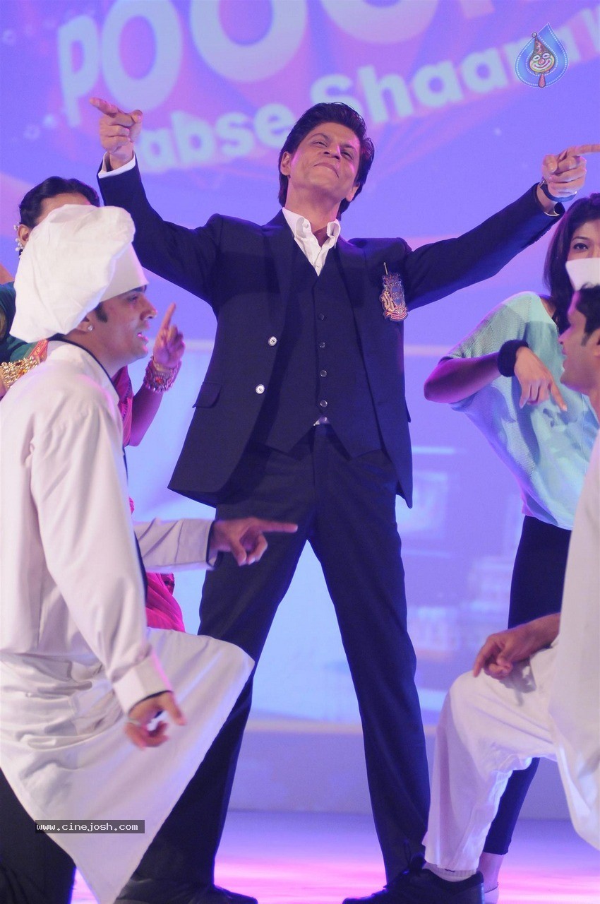 Celebs at New GEC of Zee Entertainment Launch - 36 / 54 photos