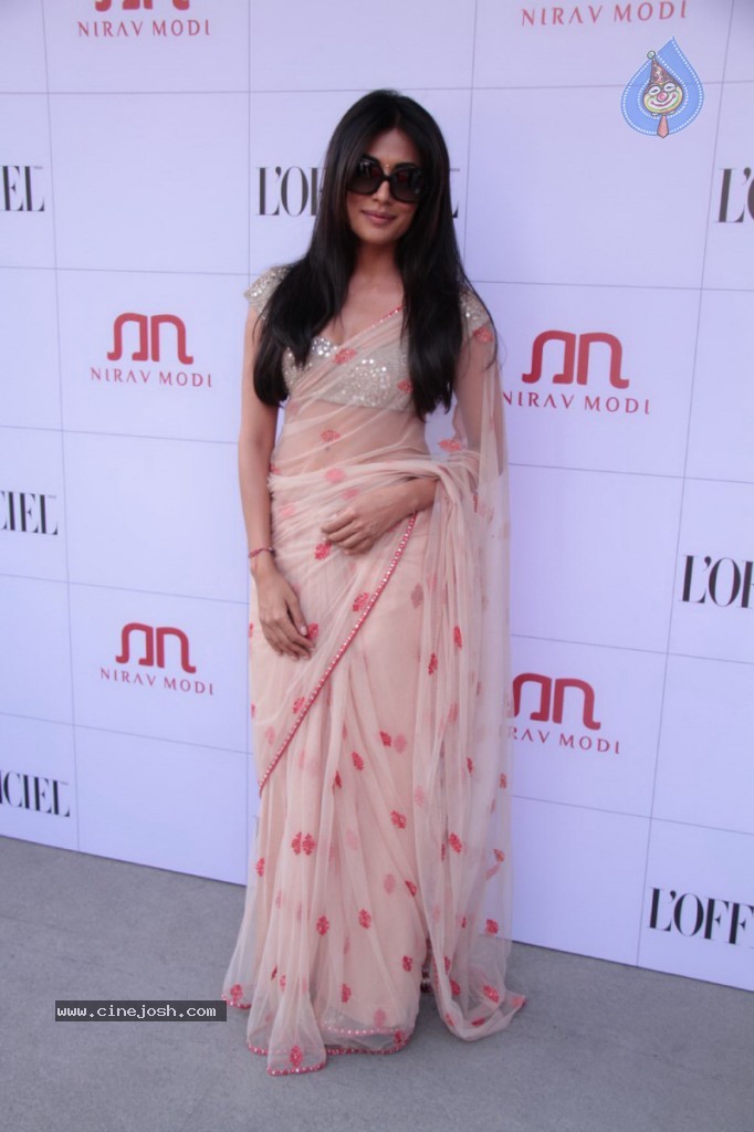 Celebs at Nirav Modi Jewellery Event - 72 / 74 photos