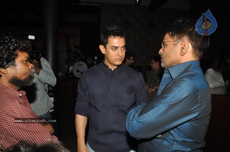 Celebs at Peepli Live play the drum song Performance's Event - 75 / 75 photos