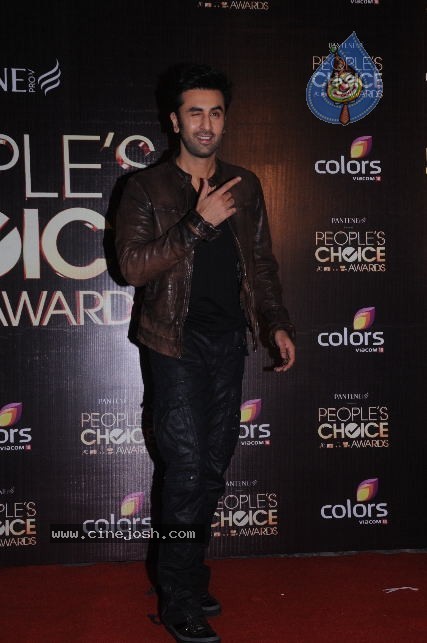 Celebs at Peoples Choice Awards Evening Party - 3 / 42 photos