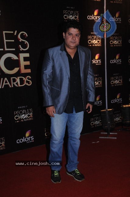 Celebs at Peoples Choice Awards Evening Party - 23 / 42 photos