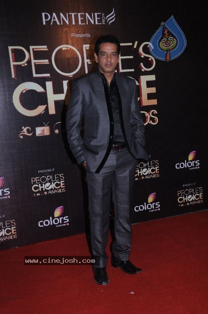 Celebs at Peoples Choice Awards Evening Party - 37 / 42 photos