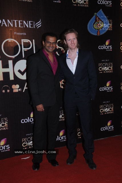 Celebs at Peoples Choice Awards Evening Party - 39 / 42 photos