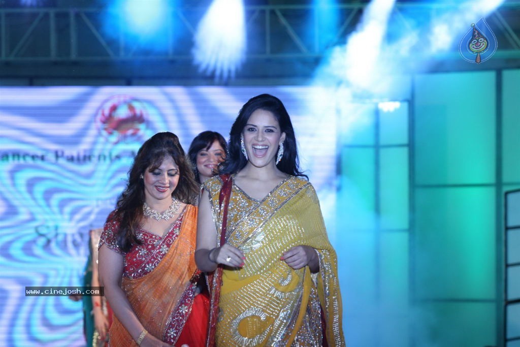 Celebs at Pidilite CPAA Fashion Show - 27 / 85 photos
