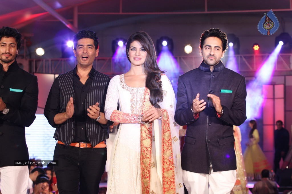 Celebs at Pidilite CPAA Fashion Show - 31 / 85 photos